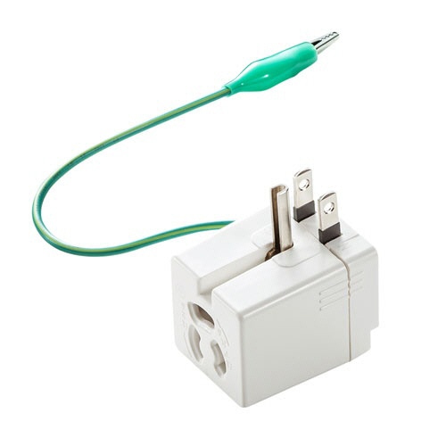 サンワサプライ　温度ヒューズ内蔵アダプタ　３Ｐ２Ｐ兼用・Ｌ型　ホワイト（ＲｏＨＳ指令１０準拠）　ＴＡＰ－ＡＤ９Ｗ　１個